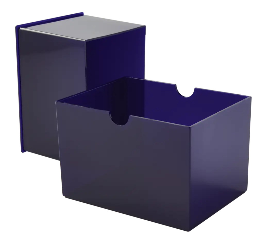 Dragon Shield strongbox in de kleur blauw. Te kopen bij Spellcast.