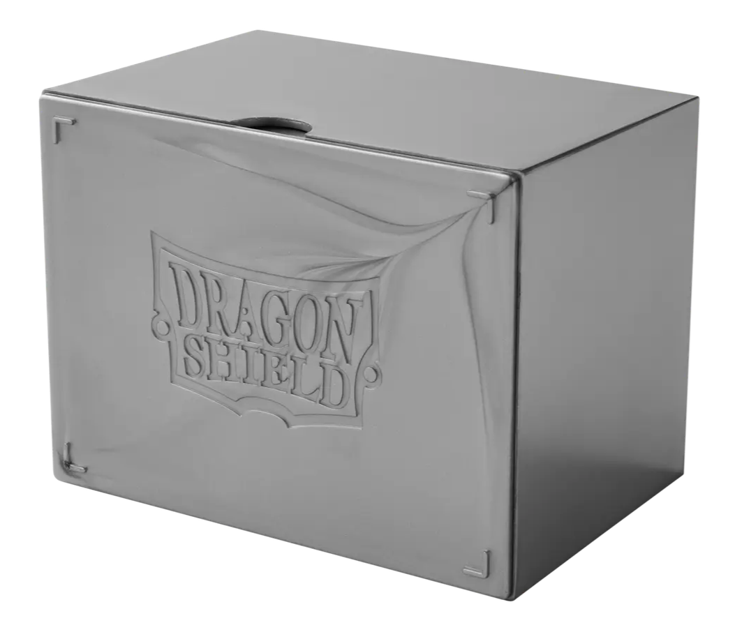 Dragon Shield strongbox in de kleur zilver. Te kopen bij Spellcast.